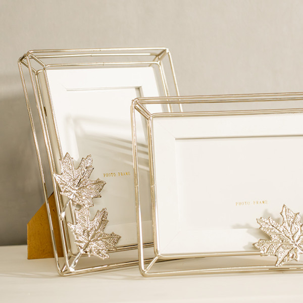 Esempio di prodotti &mdash; Cornice